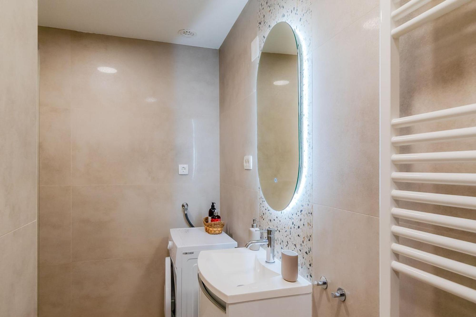 Peaceful Nest In City Center - Happy Rentals Ζάγκρεμπ Εξωτερικό φωτογραφία